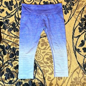 ITZON Capri Leggings Medium